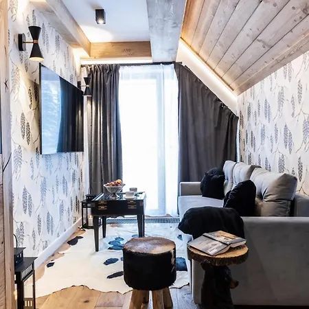 Appartement Zakolove 3 *